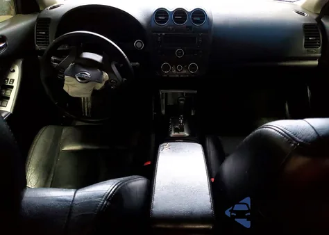 2011 Nissan Altima Base z USA, uszkodzony, nr VIN 1N4AL2AP3BN464026